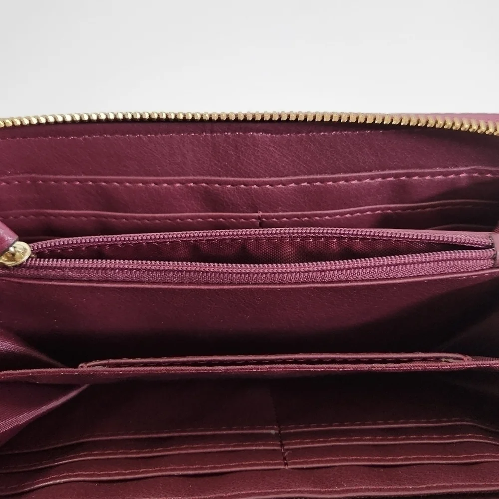 Liz Claiborne Erica Zip Around Faux Leather Gold Dark Wine Wristlet Wallet
